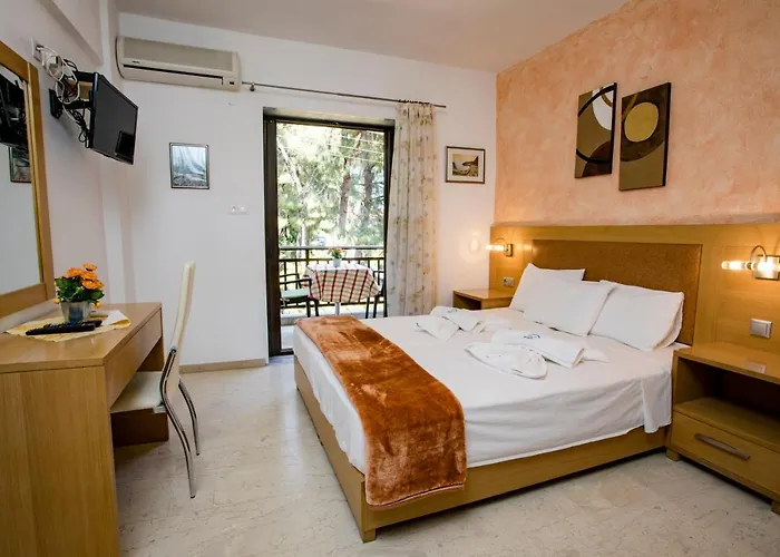 Maik Apartments